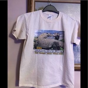 Boys T-shirt condition never worn